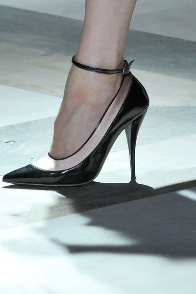 Look 77